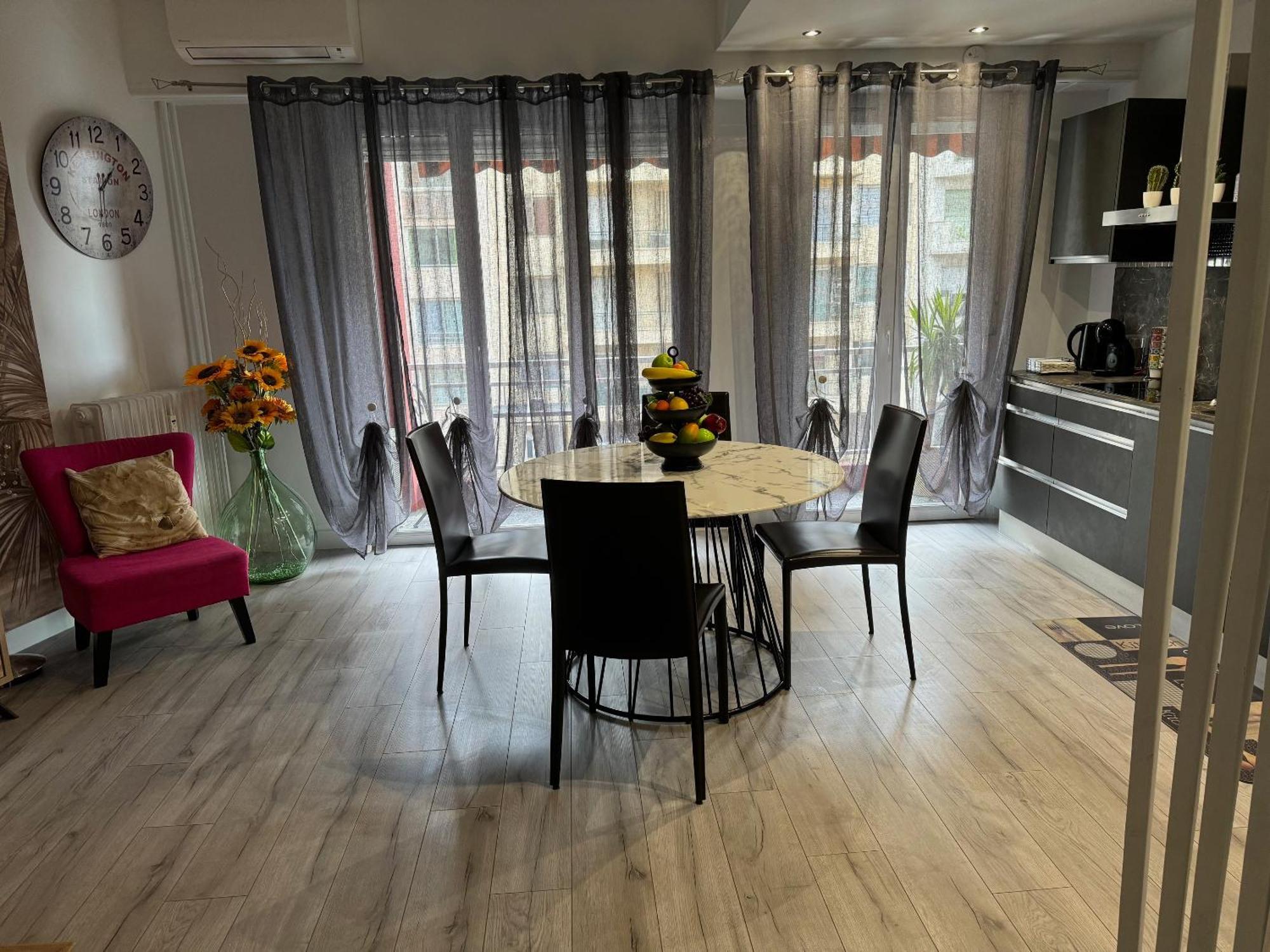 Gorgeous 2 Bedrooms Holiday Apartement Nice Eksteriør billede